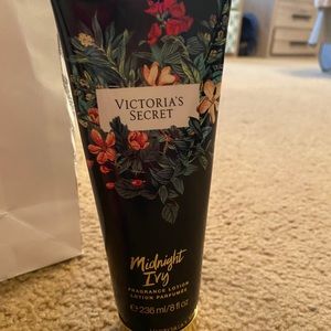 Victoria secret lotion